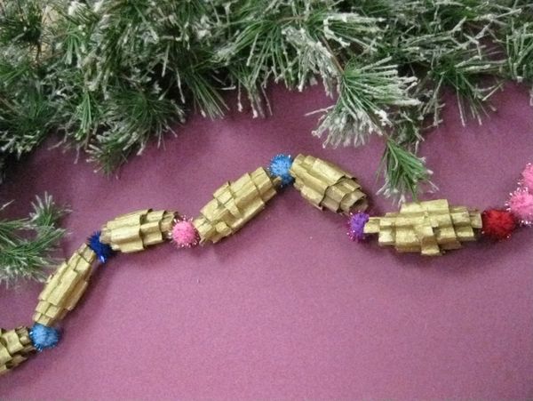 Corrugated Cardboard Pine Cones – Do It And How